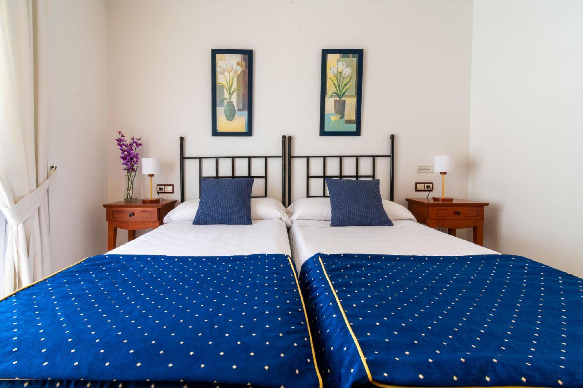 Apartamentos Albir Confort - Avenida 1 Dorm El Albir Esterno foto